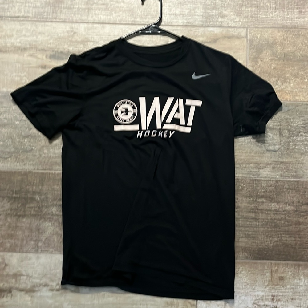 Black t shirt